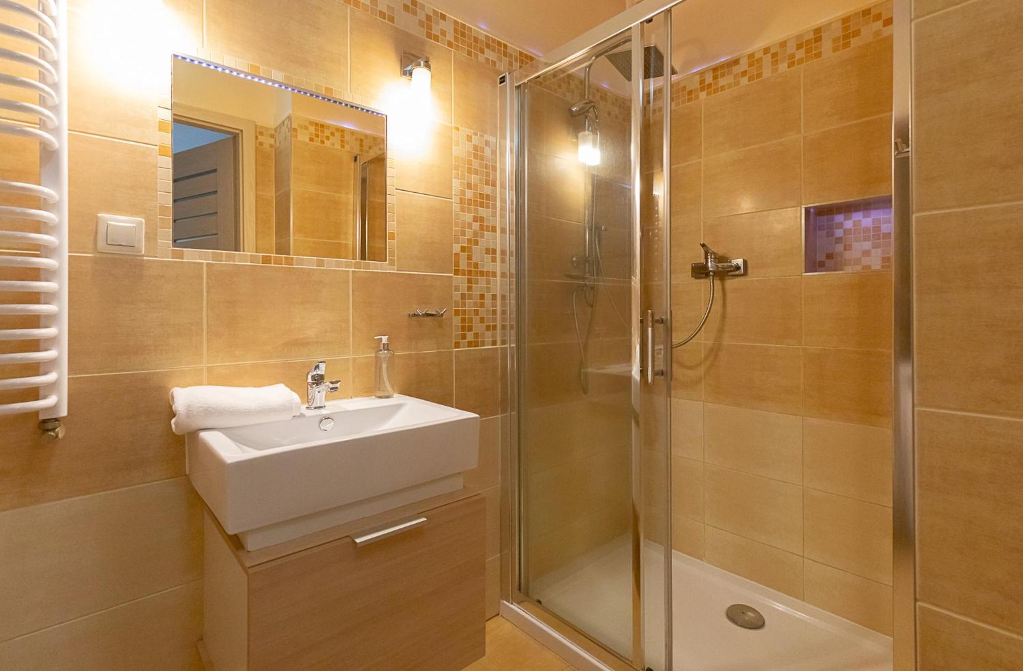 Rentplanet - Apartamenty Pstrowskiego Szklarska Poręba Εξωτερικό φωτογραφία